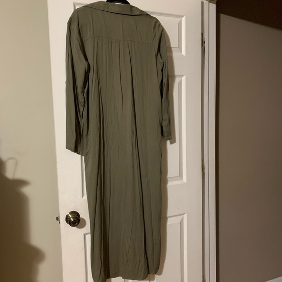 Green cardigan Dress - Picture 1 of 2